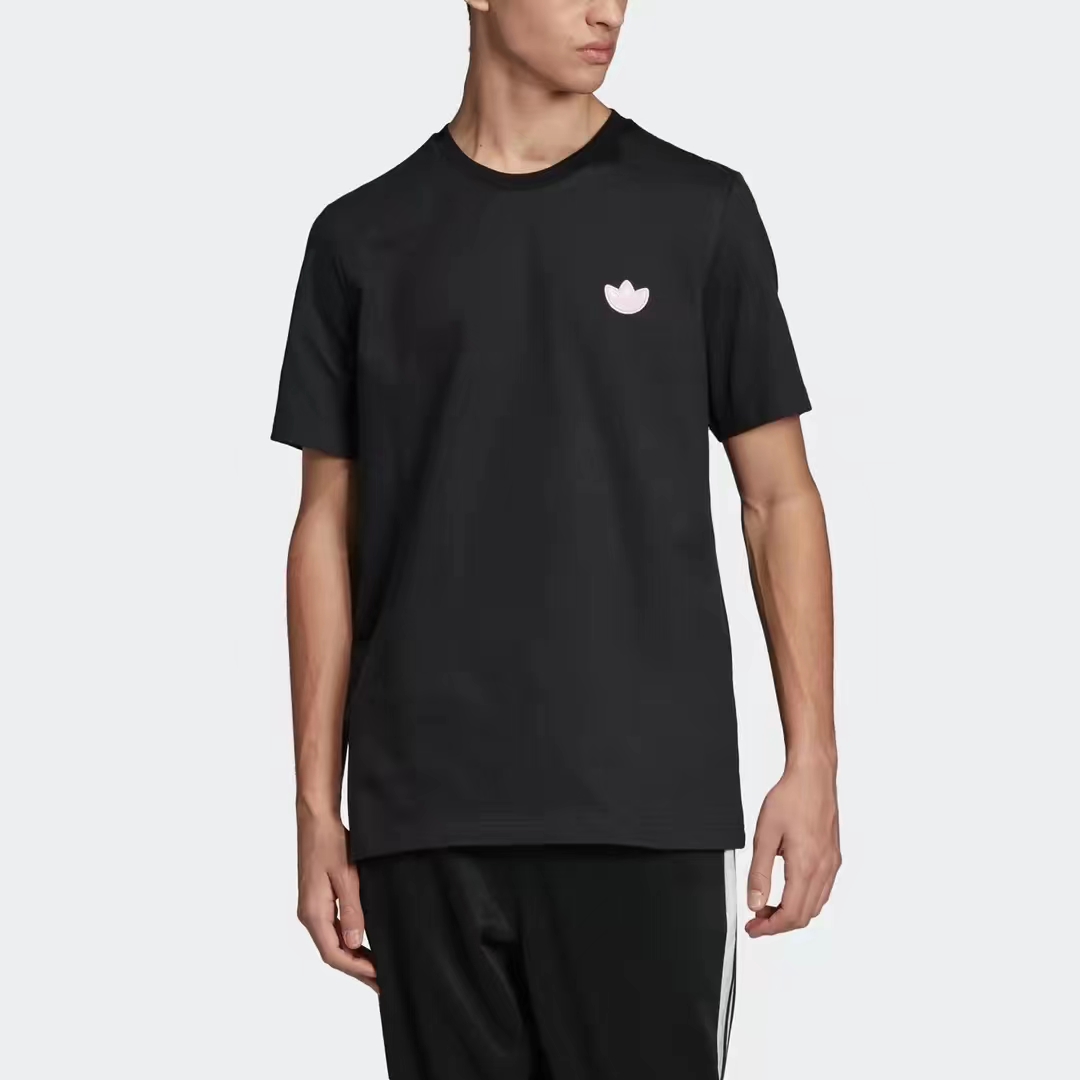 Adidas/阿迪达斯 Ss Tee 三叶草男子休闲圆领短袖T恤衫    FK9985 运动服/休闲服装 运动T恤 原图主图