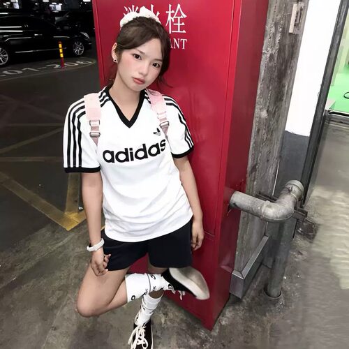 Adidas阿迪达斯儿童透气亲肤短袖