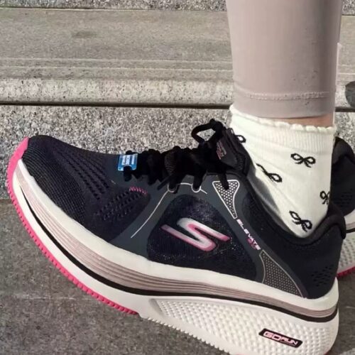 Skechers斯凯奇女夏轻便跑步鞋
