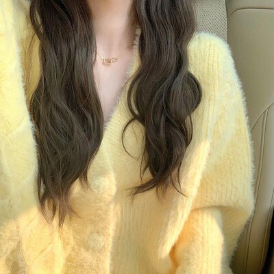 鹅黄色软糯设计感毛衣外套女春秋季温柔慵懒风韩系仿水貂针织