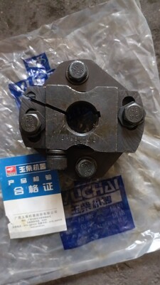 B3000喷油泵联轴器玉柴61056108发动机空压机连接板提前器联轴器