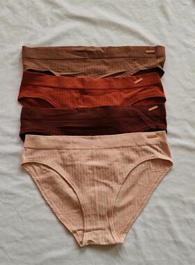 D14-23女式薄款无缝一体式三角内裤裤头底裤中高腰大码出口欧美