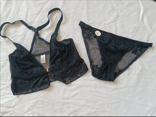 D31-05前扣美背文胸内衣蕾丝套装一套法式abc杯法式bra有钢圈双层