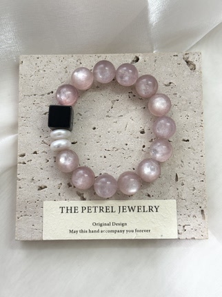 The Petrel Jewelry「粉黛」粉紫锂云母黑玛瑙淡水珍珠手串设计款