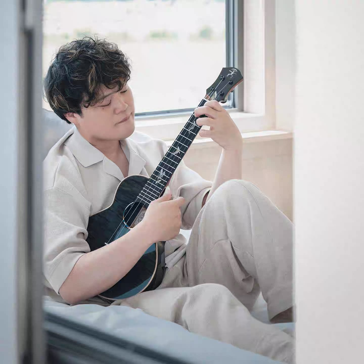 彩虹人联名Kyas鲸鱼全单琴尤克里