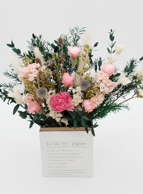 森系永生花束北欧纸袋风玫瑰康乃馨尤加利叶真花干花装饰麦穗摆件