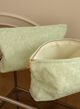 ins小清新2026新款化妆包大容量便携内胆包化妆袋证件收纳洗漱包