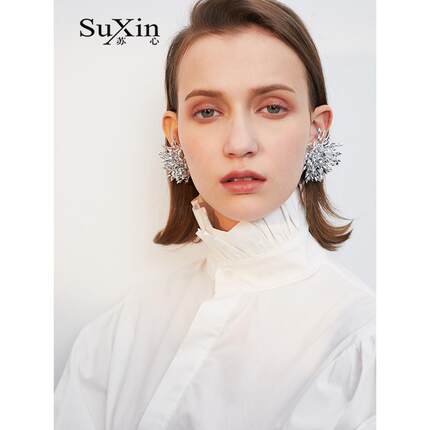 新款2024花朵耳环女网红潮人气质耳钉时尚甜美百搭大气耳坠