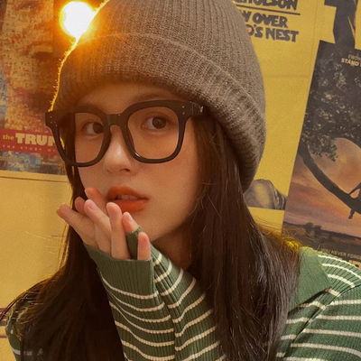 网红方形黑框素颜眼镜女