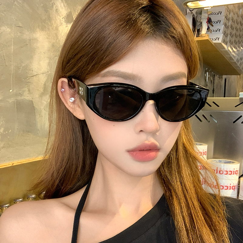 2025新款GM猫眼墨镜女潮欧美风