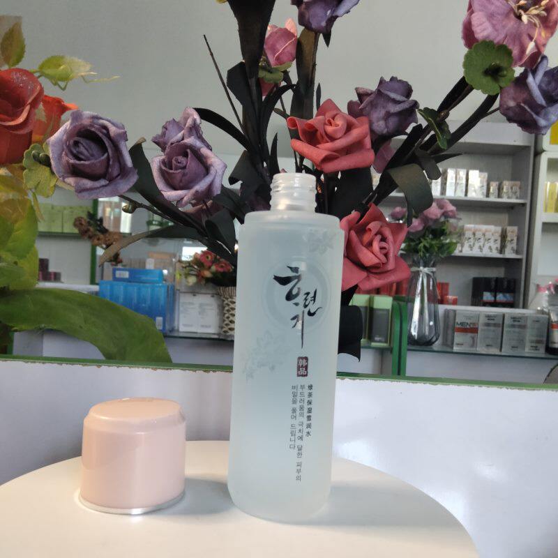 包邮买2送1名蔻韩品绿茶保湿雪润水120ml 补水滋润清爽控油女