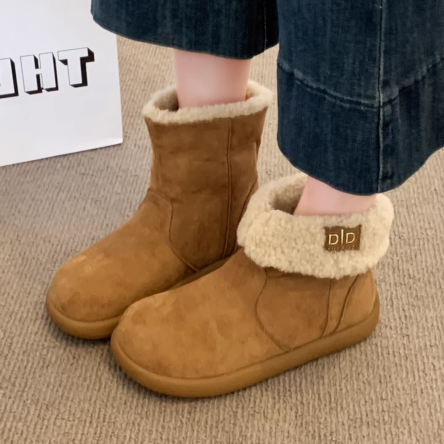 复古羊羔毛加绒雪地靴女2025秋冬新款两穿保暖毛毛勃肯鞋防滑短靴