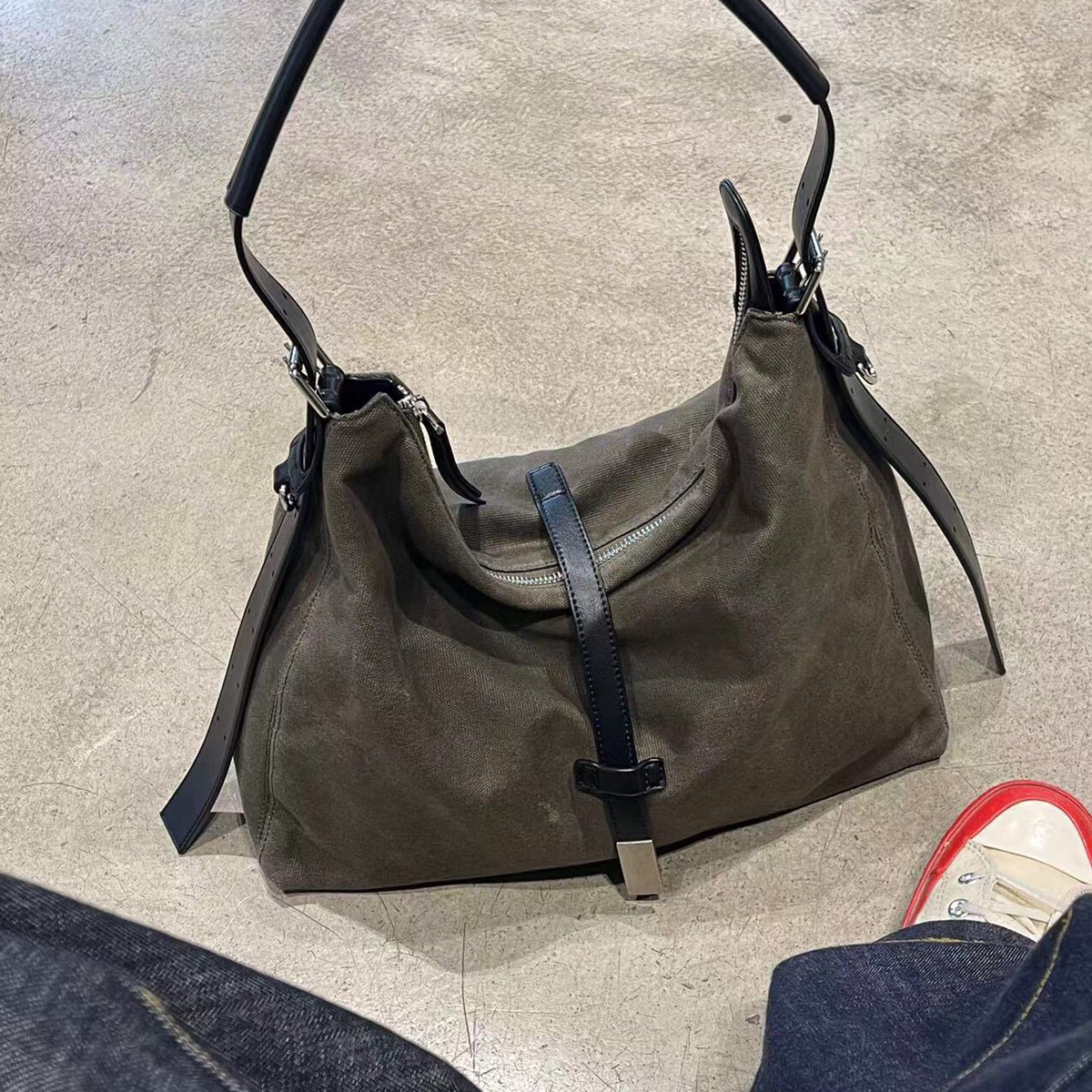 SOLO'S ACC-时尚潮流复古油蜡帆布腋下肩带可调节斜挎包DP-y9157