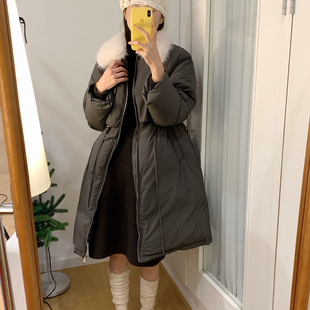 Vaoom-去东北真羊毛领设计超厚实收腰云朵保暖羽绒服外套K1868