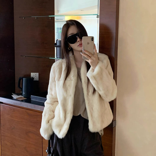 美美桑蕾-保暖皮草外套(含100兔毛)(气质网红名媛大爆款)BL107