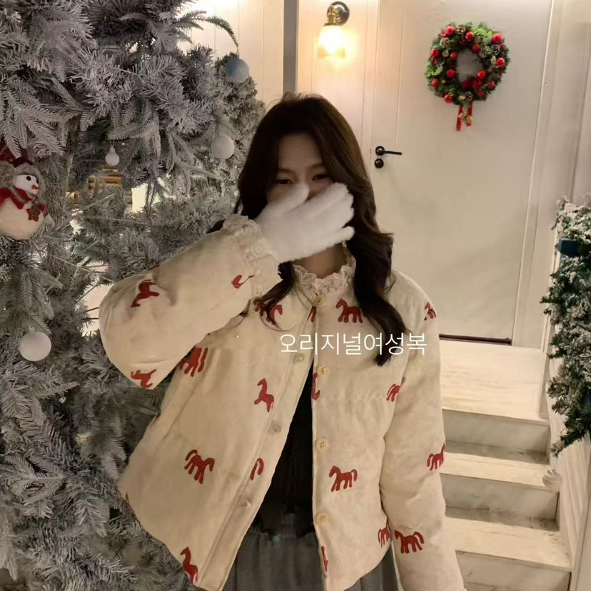 买手严选-泡菜馆-冬上新韩系复古刺绣蕾丝拼接保暖羽绒服外套F09,女装/女士精品,羽绒服,淘宝优惠券,粉丝福利购,淘宝优惠卷