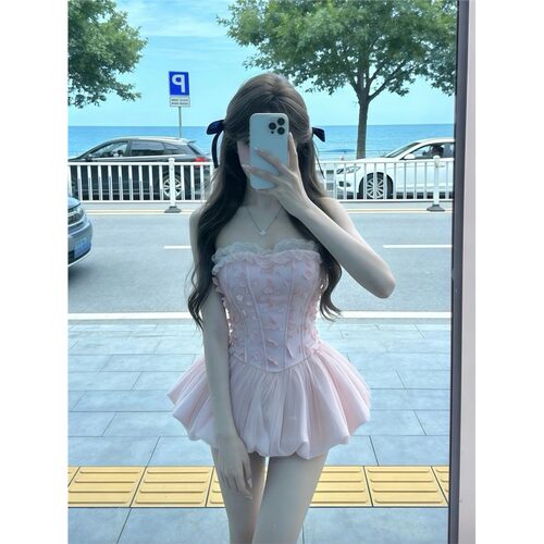小众浪漫感甜美花苞裙女