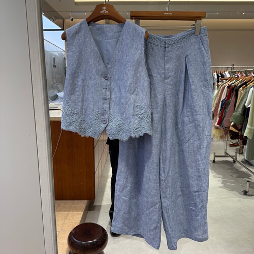 2026春夏新款极简风刺绣马甲阔腿裤两件套女优雅棉麻套装70830