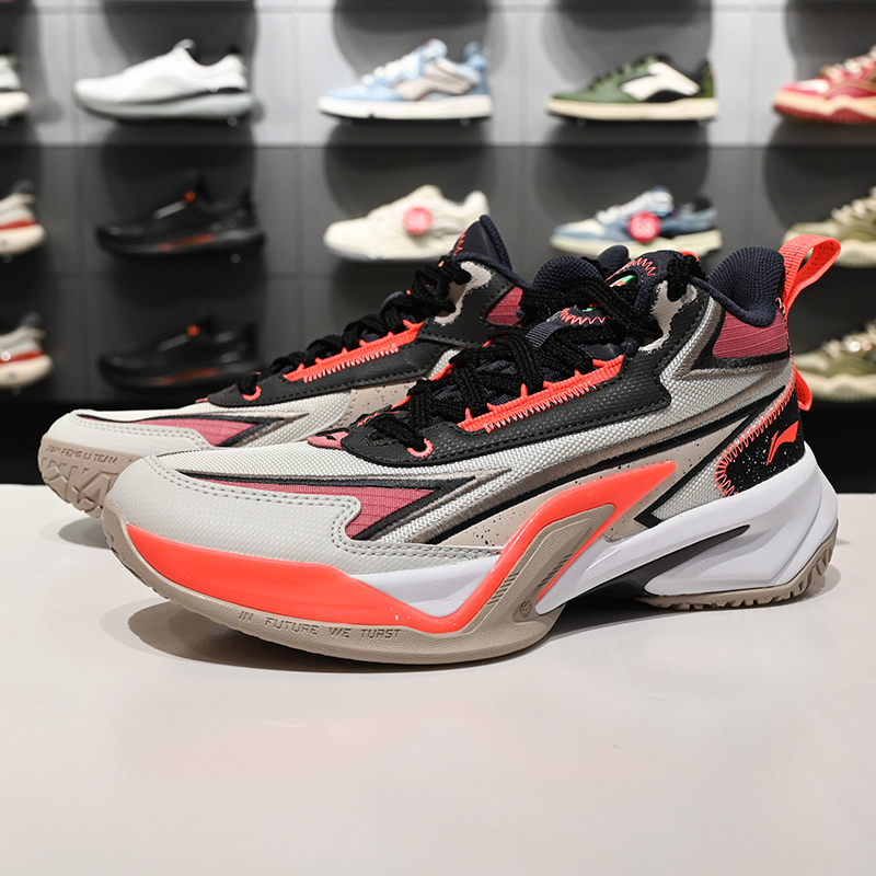 李宁支撑中帮童篮球鞋