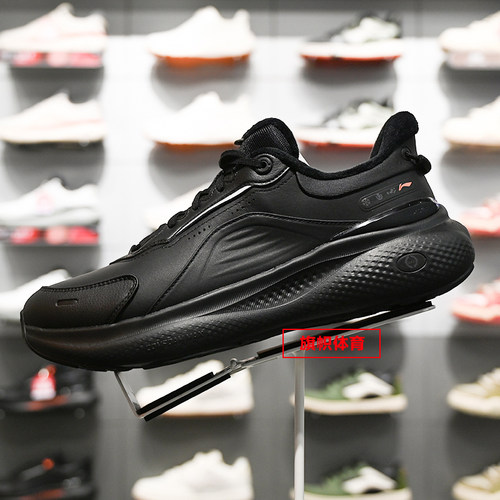 李宁男子加绒反光舒适运动鞋