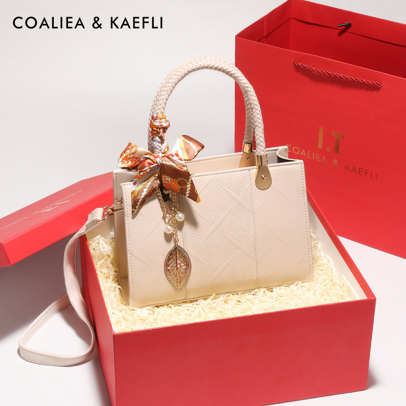 母亲节礼物妈妈包包女25新款手提包大气中年婆婆包时尚单肩斜挎包,箱包皮具/热销女包/男包,托特包,淘宝优惠券,粉丝福利购,淘宝优惠卷