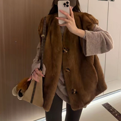 减龄洋气咖啡色纯色毛毛马甲外套