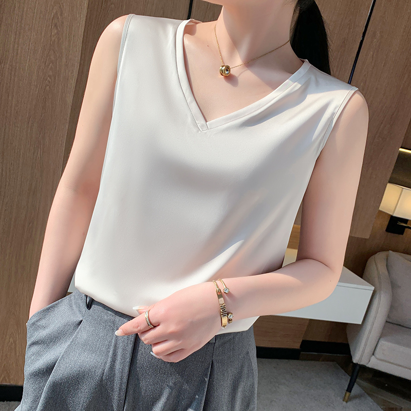 高级感真丝吊带背心女内搭西装宽松黑白色打底桑蚕丝叠v领上衣夏