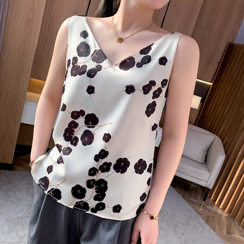 高级感丝滑夏季新款绸缎吊带背心女内搭西装宽松印花v领上衣打底