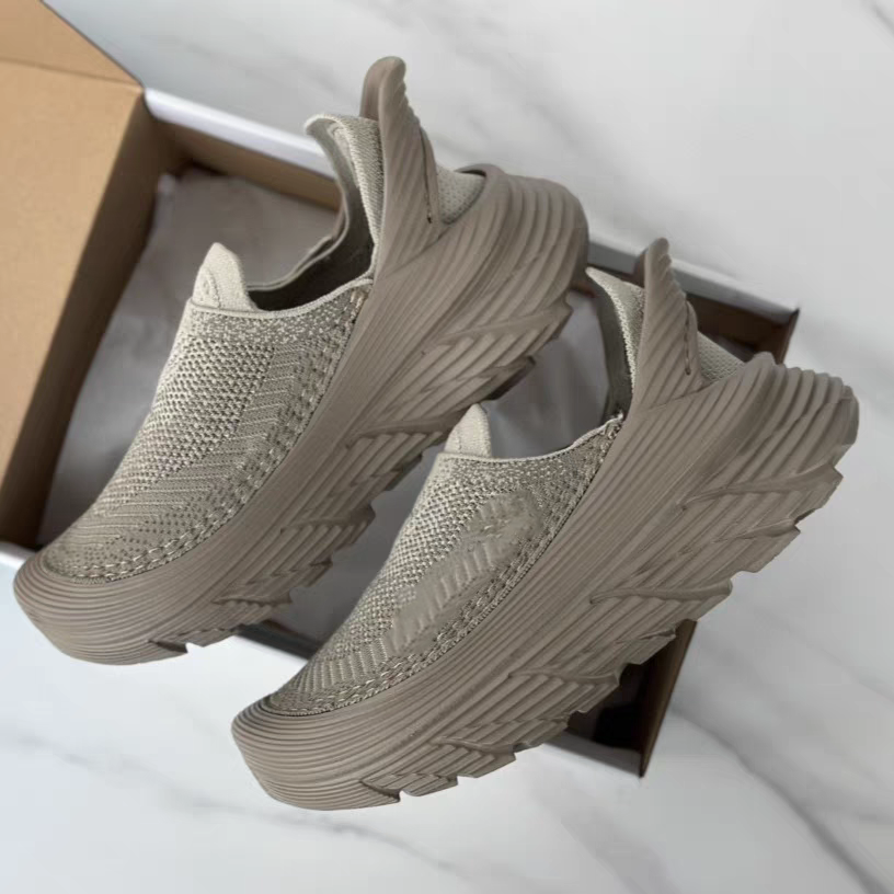 外贸鞋男女情侣厚底减震户外防水休闲鞋轻便防滑舒适运动徒步跑鞋