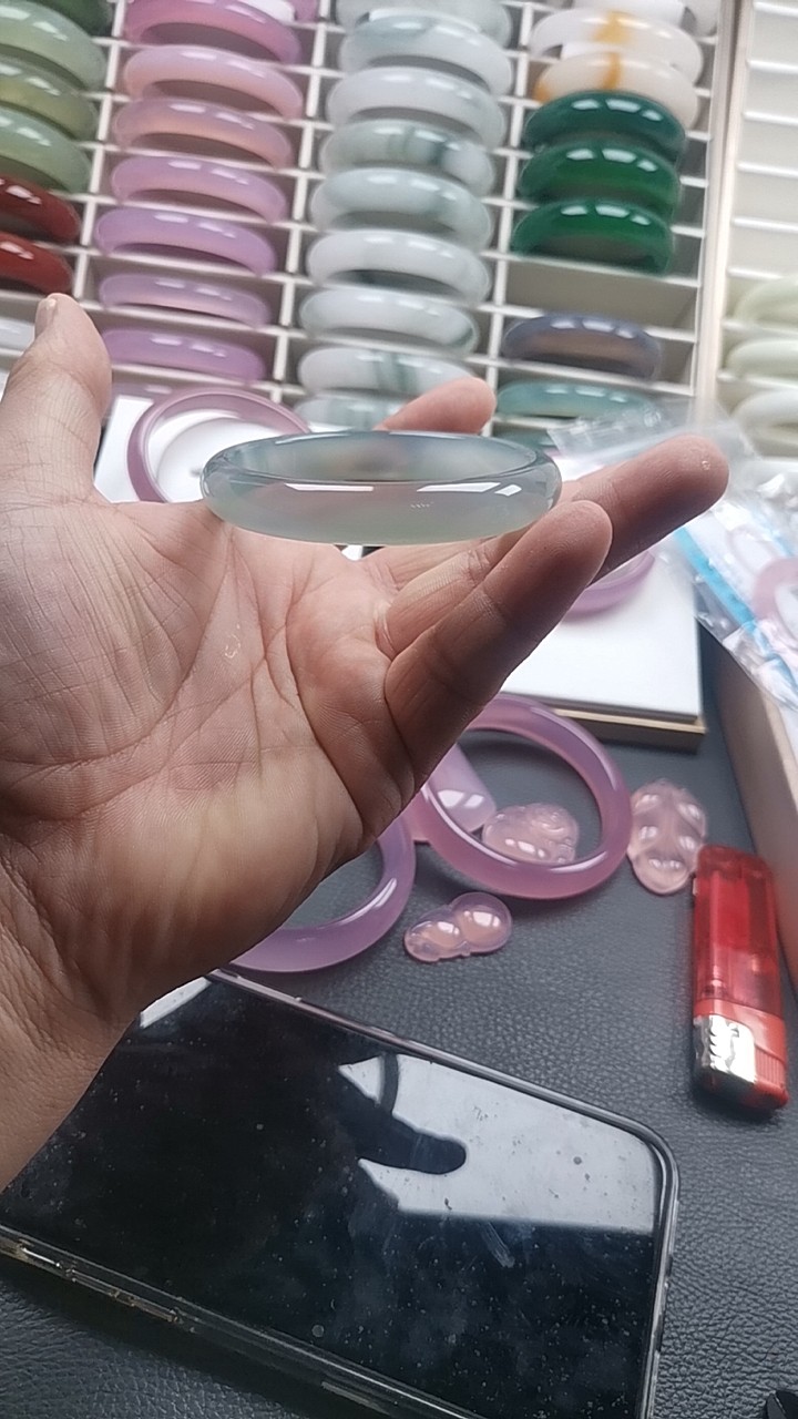 正品天然蓝田玉髓手镯包邮带证书内径54