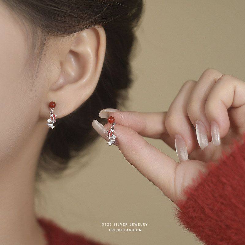 新年国风国潮红锦鲤耳钉925纯银耳饰好运连连红色本命年耳环气质,饰品/流行首饰/时尚饰品新,银饰配件,淘宝优惠券,粉丝福利购,淘宝优惠卷