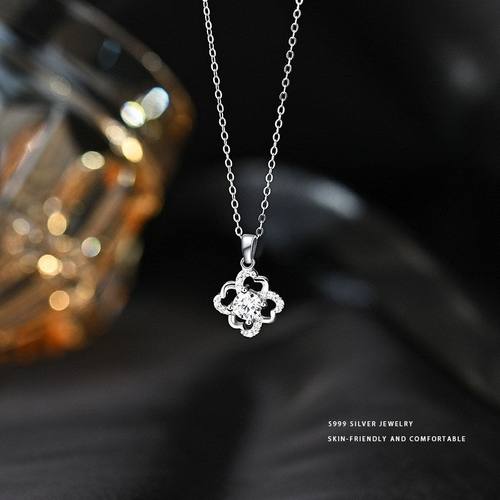 阿宝S999足银镶钻四叶草项链轻奢高级感精致锁骨链时尚通勤日常款