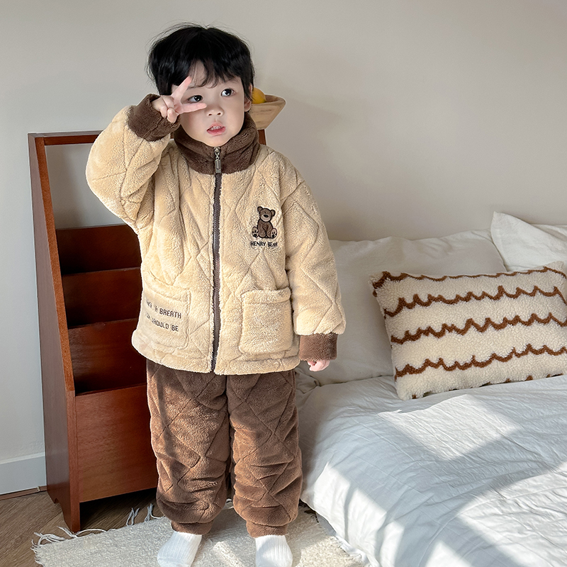宝宝冬季加厚睡衣套装