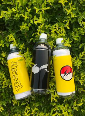 Fragment Design 藤原浩 x 皮卡丘口袋怪兽联名 瓶装 圆领短袖T恤