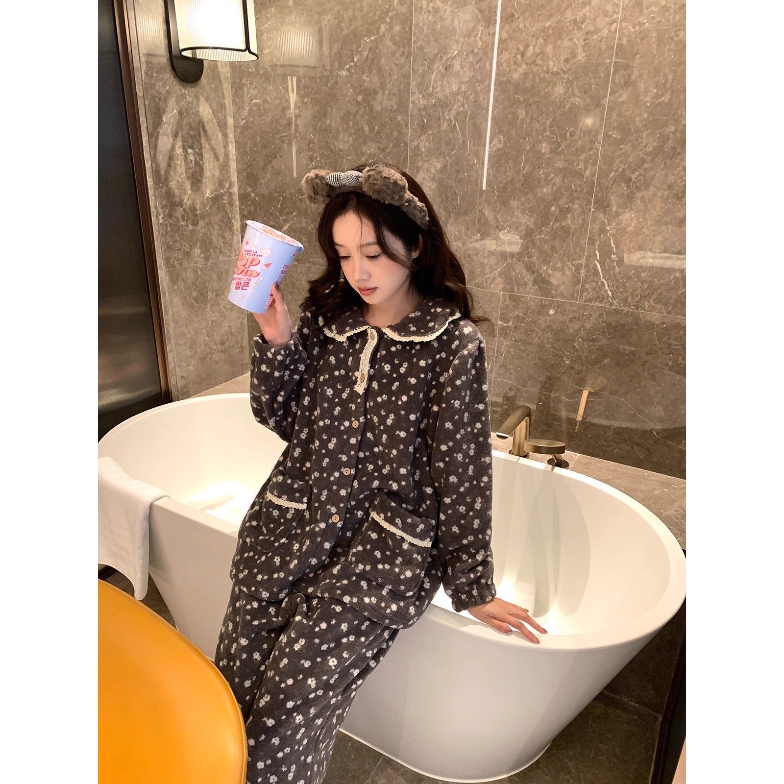 新款珊瑚绒甜美睡衣女保暖秋冬季