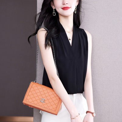 无袖百搭薄款拼接缎面女士直筒