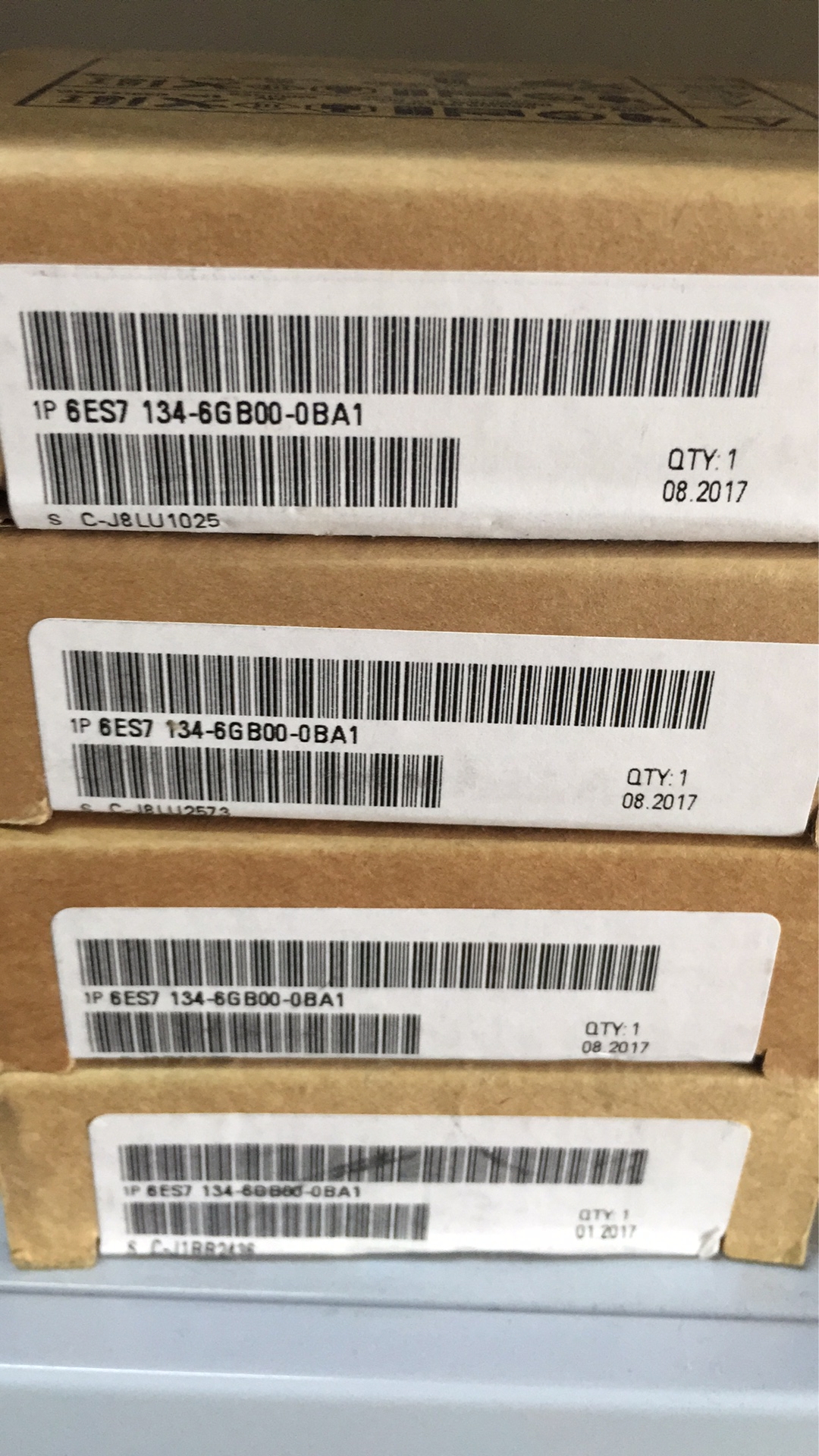 原装1P6ES7134-6GB00-0BA1全新模拟式输入端模块6ES71346GB000BA1