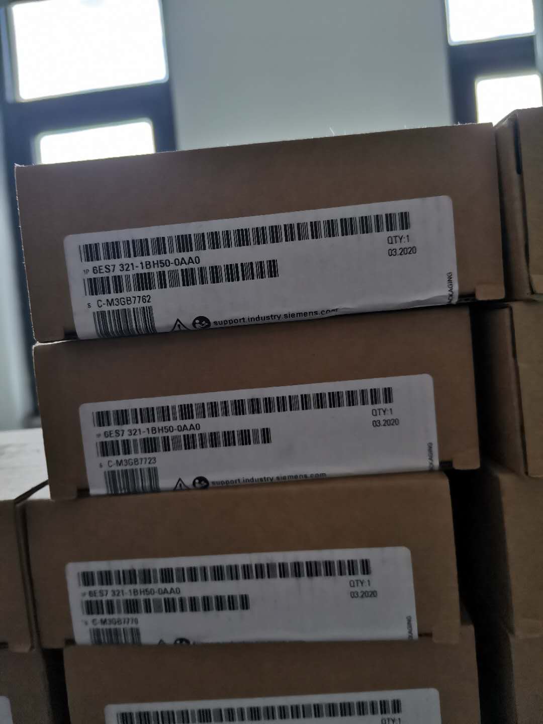 西门子1P6ES7321-1BH50-0AA0原装正品全新模块6ES73211BH500AA0现