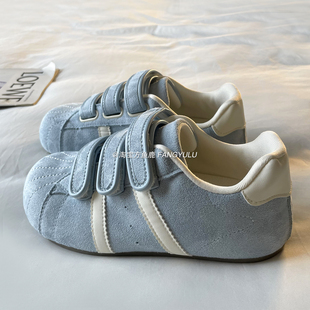 方鱼鹿 魔术贴圆头运动板鞋女款2026新款春季百搭学生休闲德训鞋