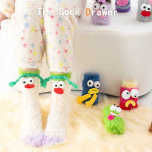 珊瑚绒袜子女秋冬加厚保暖白色中筒卡通丑萌搞怪堆堆袜居家地板袜