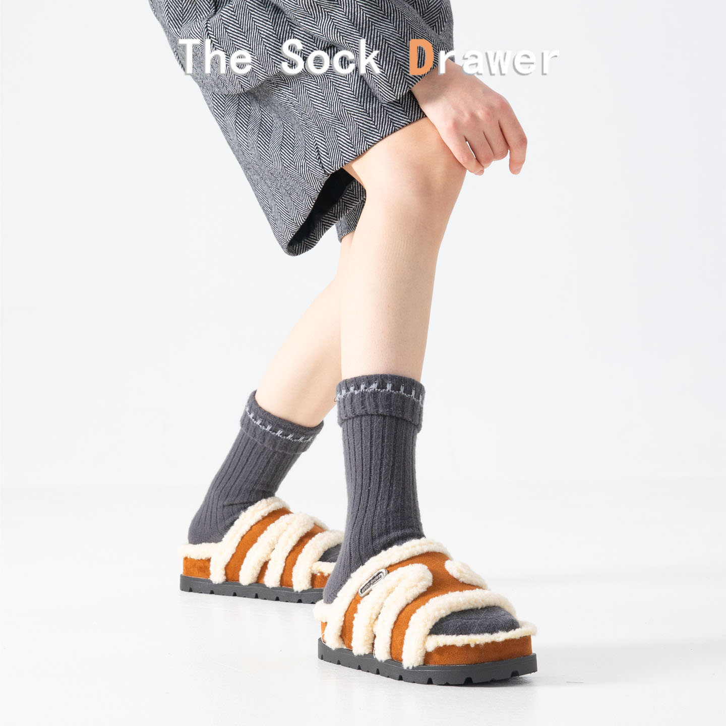 韩版灰色中筒袜女秋冬翻边软糯翻边加绒羊毛长袜子保暖加厚堆堆袜