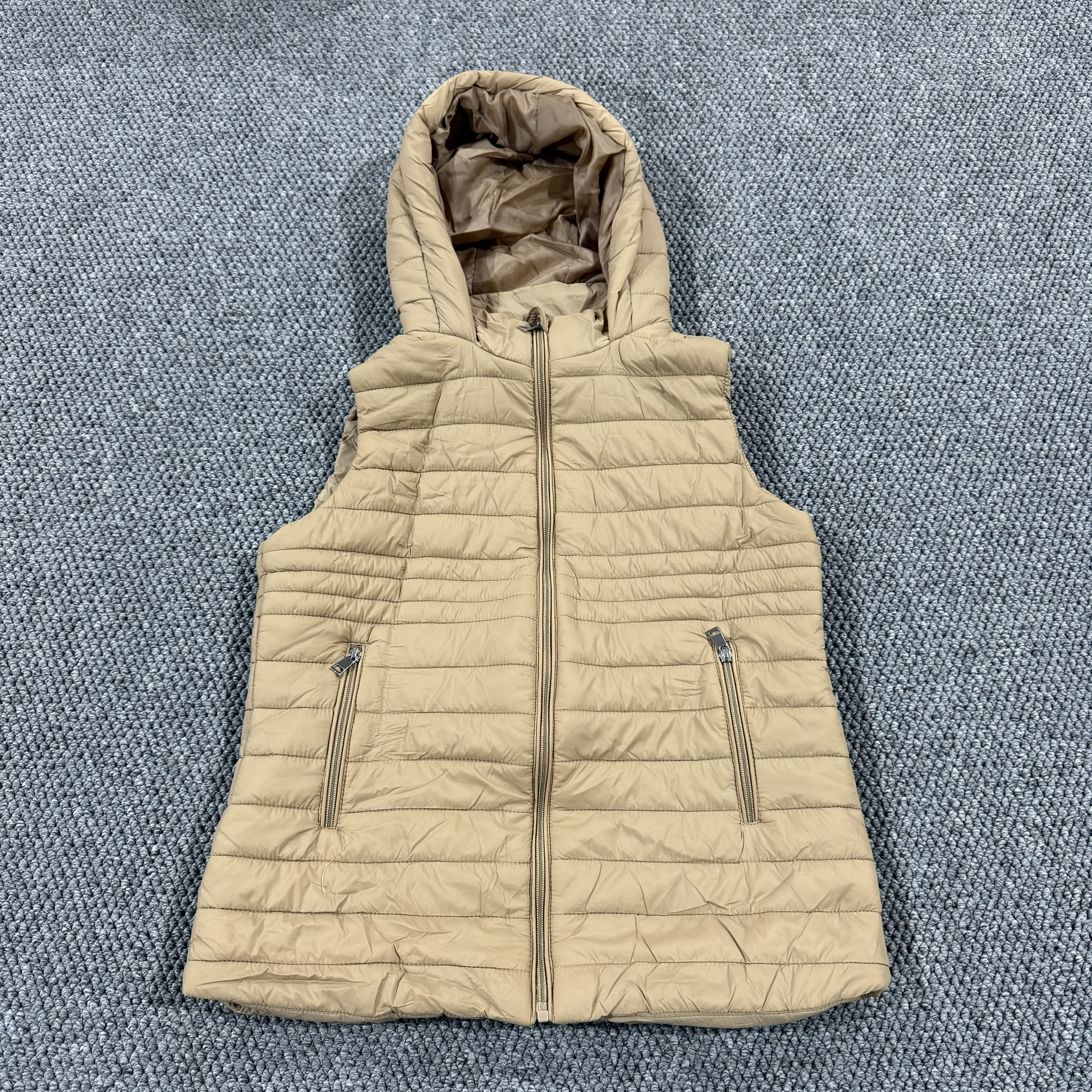 女秋冬连帽日常基础休闲百搭马甲上衣外套无袖坎肩上衣