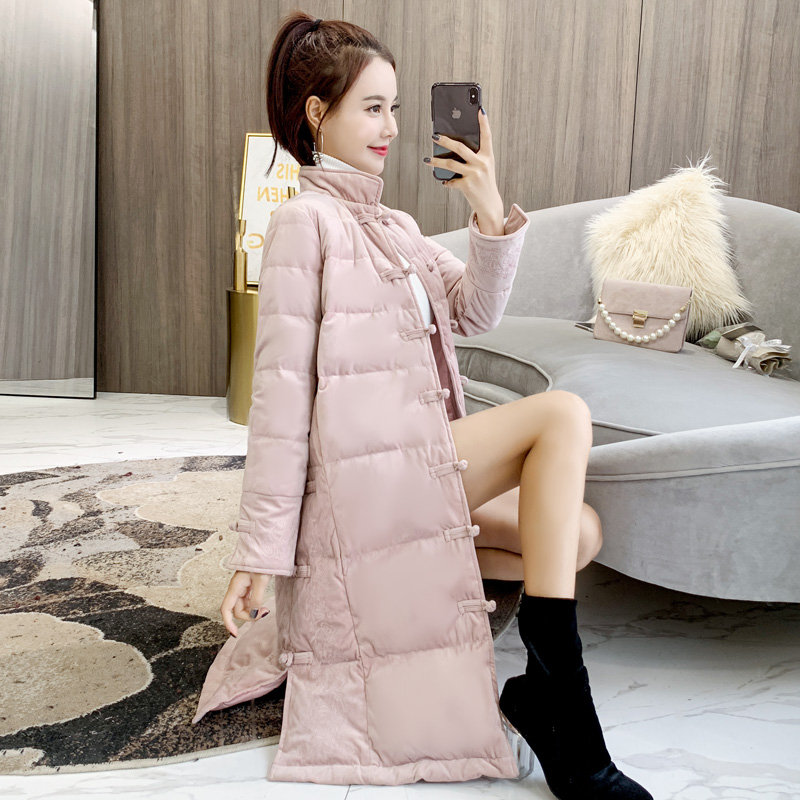 绣花旗袍红色羽绒服中国金丝绒