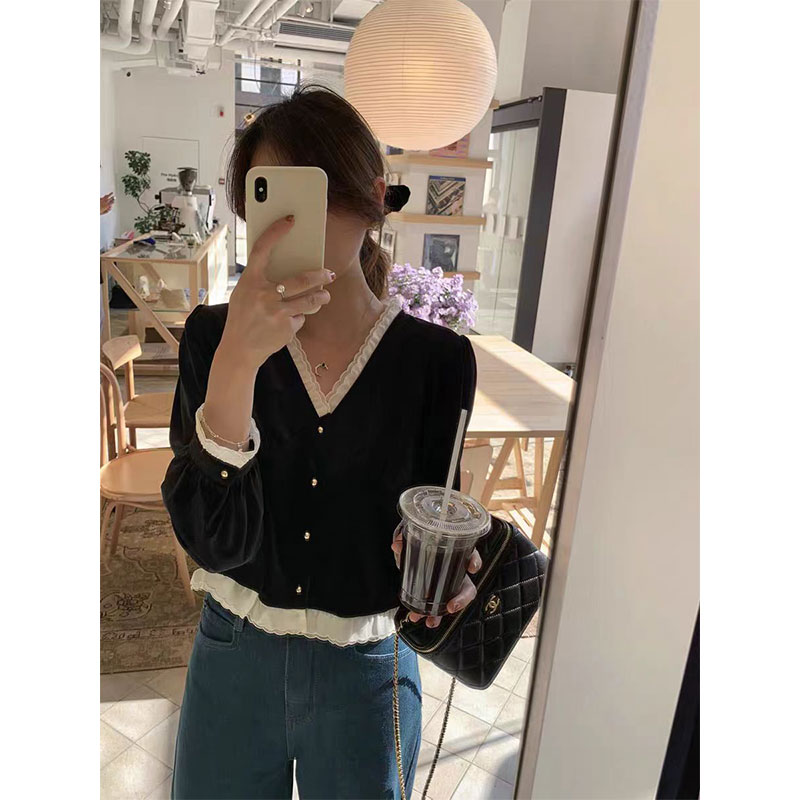 撞色V领短款蕾丝边丝绒衬衫上衣