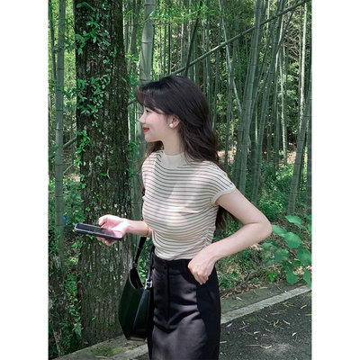 半高领褶皱冰丝正肩针织T恤上衣