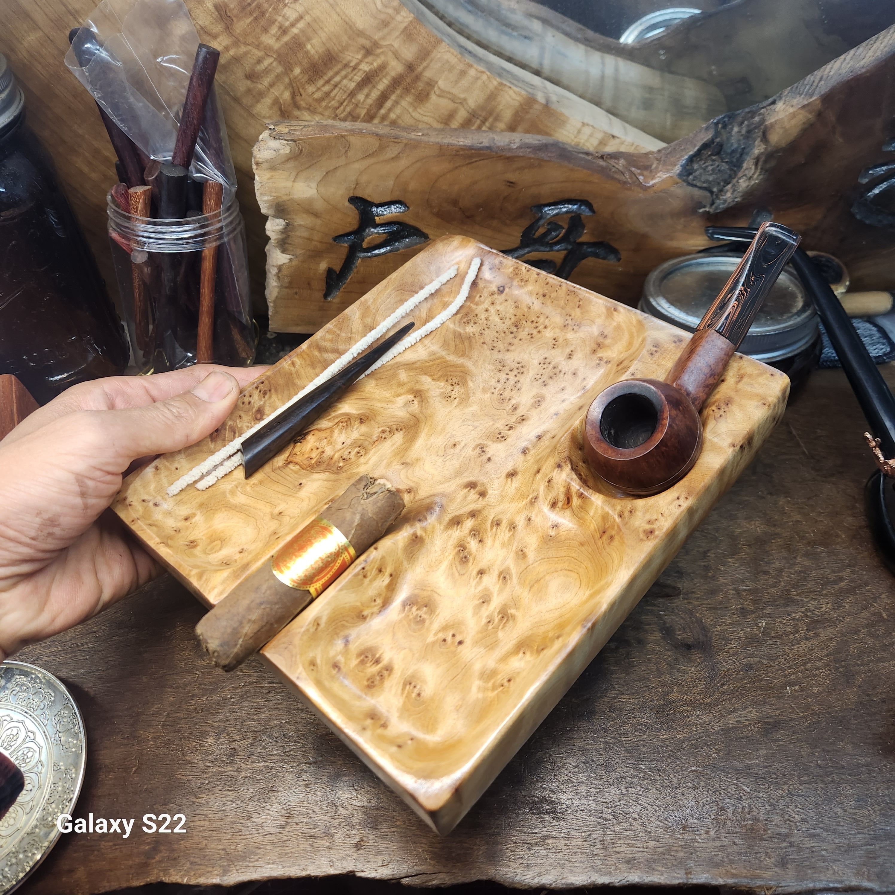 手工高档香杉枯木瘤醒草盘烟斗架雪茄托多用途烟斗操作盘跑湿盘