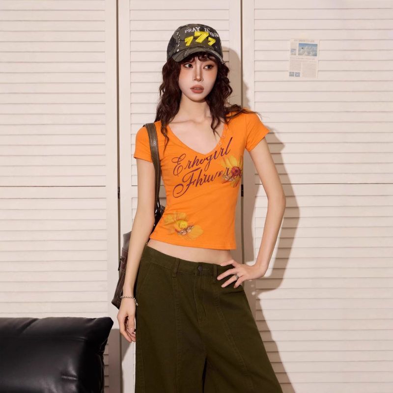 美式辣妹橘色V领正肩短袖T恤女夏季短款修身紧身大领口上衣多巴胺