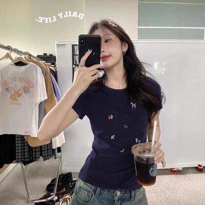 韩式正肩短袖T恤女夏季2025年新款短款修身显瘦藏蓝色上衣高级感