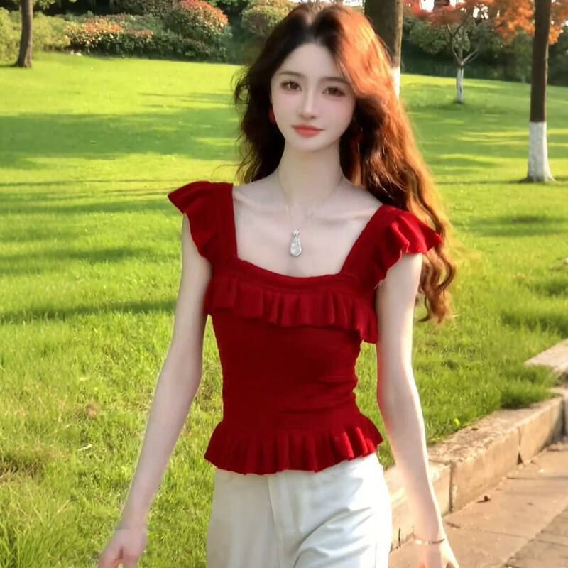 红色荷叶边方领小飞袖针织背心女夏季独特漂亮掐腰修身显瘦小上衣