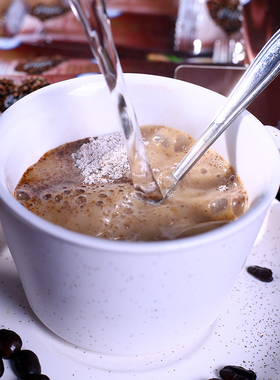 诺客来云南小粒咖啡三合一速溶拿铁特浓1盒20条彩云之乡白领饮品